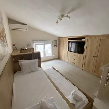 Holiday home Nikoleti Luxury Living