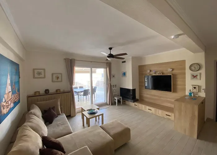 Nikoleti Luxury Living